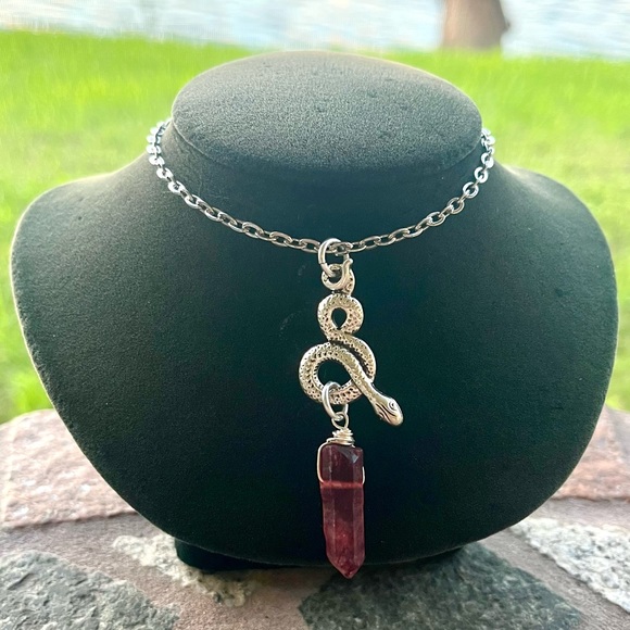 Silver snake with red aura blood crystal quartz stainless steel necklace - Picture 2 of 13